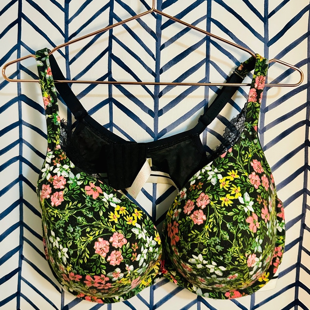 Cacique Boost Plunge Bra 44D – Floral Print, Sporty Band
